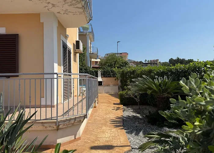 La Bombon Era * Scalea